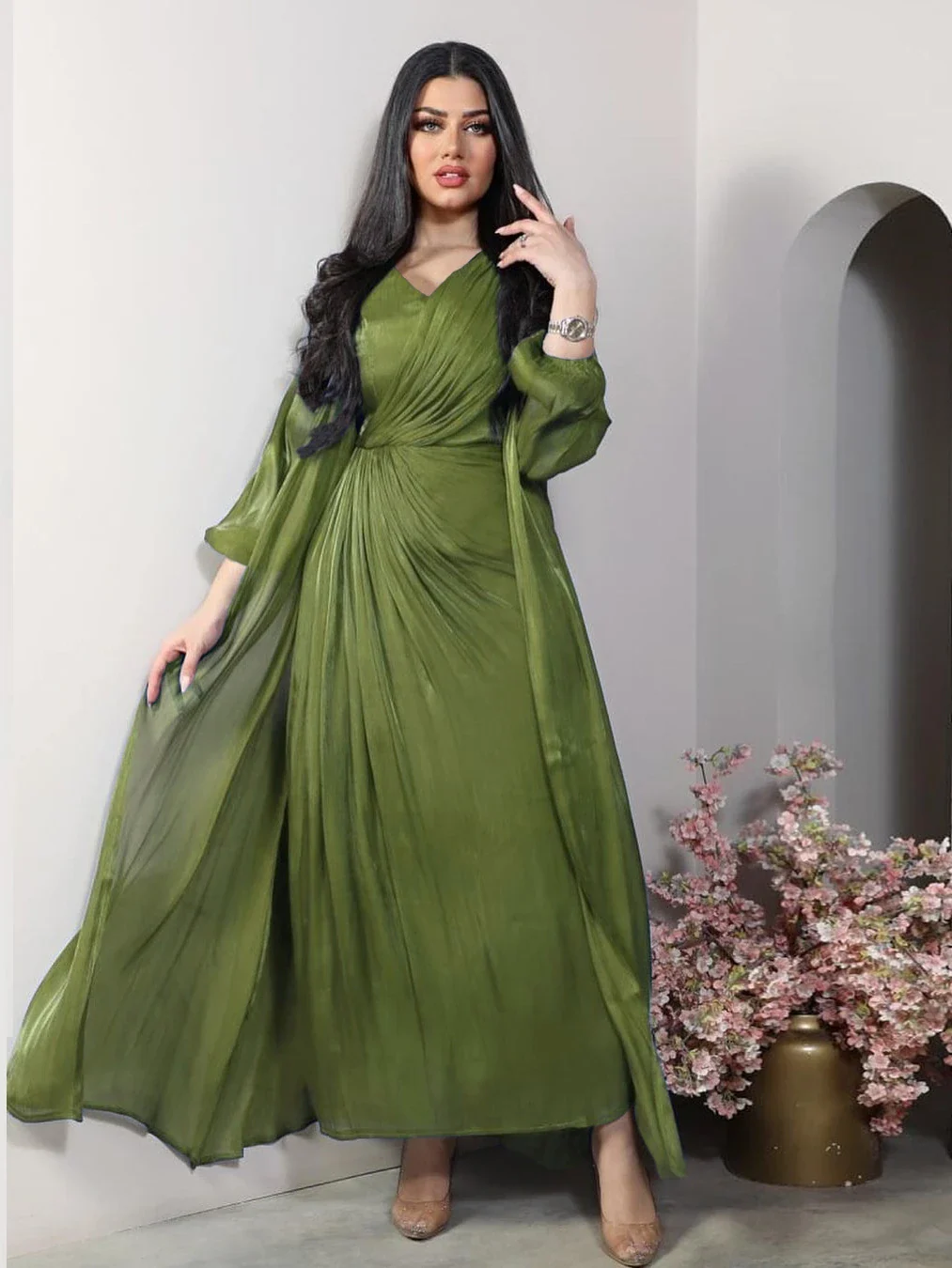 Robe de soirée Marocaine en satin - Caftan Eid - image de produit 4